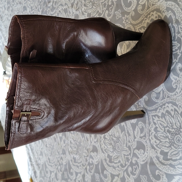 Anne Klein leather brown 4-inch high heel boots size 10 1/2 ankle/calf high - Picture 3 of 13
